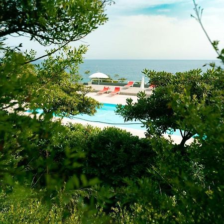 I Giardini Di Santomaj Apartamento Leporano Exterior foto