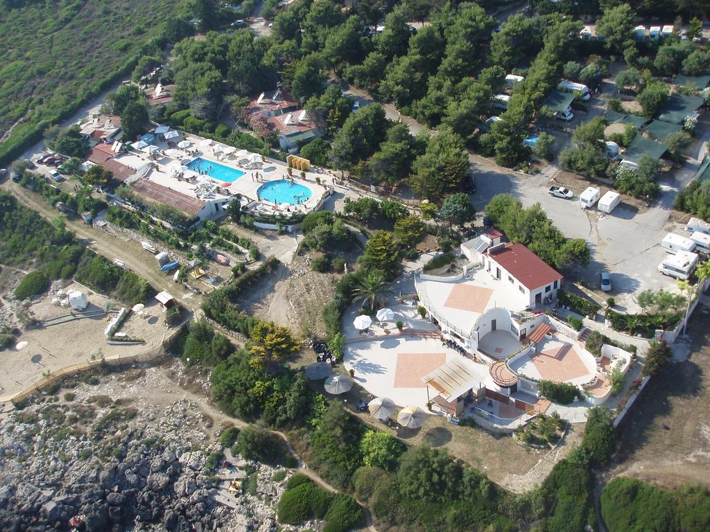 I Giardini Di Santomaj Apartamento Leporano Exterior foto